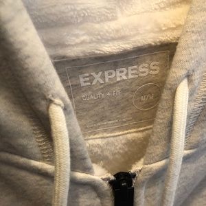 Express jogging suit